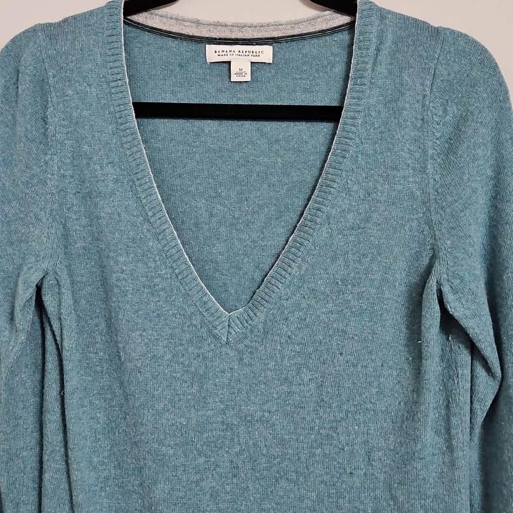 Banana Republic Women's Teal Double Trim V-Neck Italian Yarn Y2K Sweater
